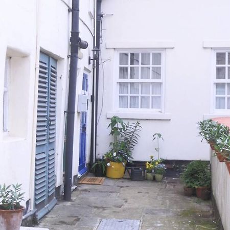 Kikas Cottage, Rear 89 Church Street, White Horse Yard ウィットビー エクステリア 写真